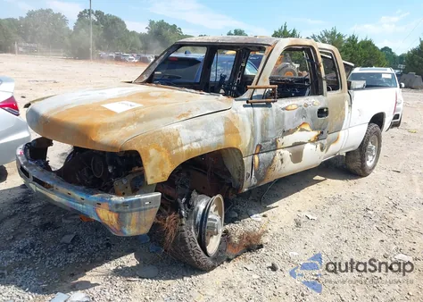 2001 Chevrolet Silverado K2500 Heavy Duty from USA, damaged, VIN 1GCHK291X1E333363